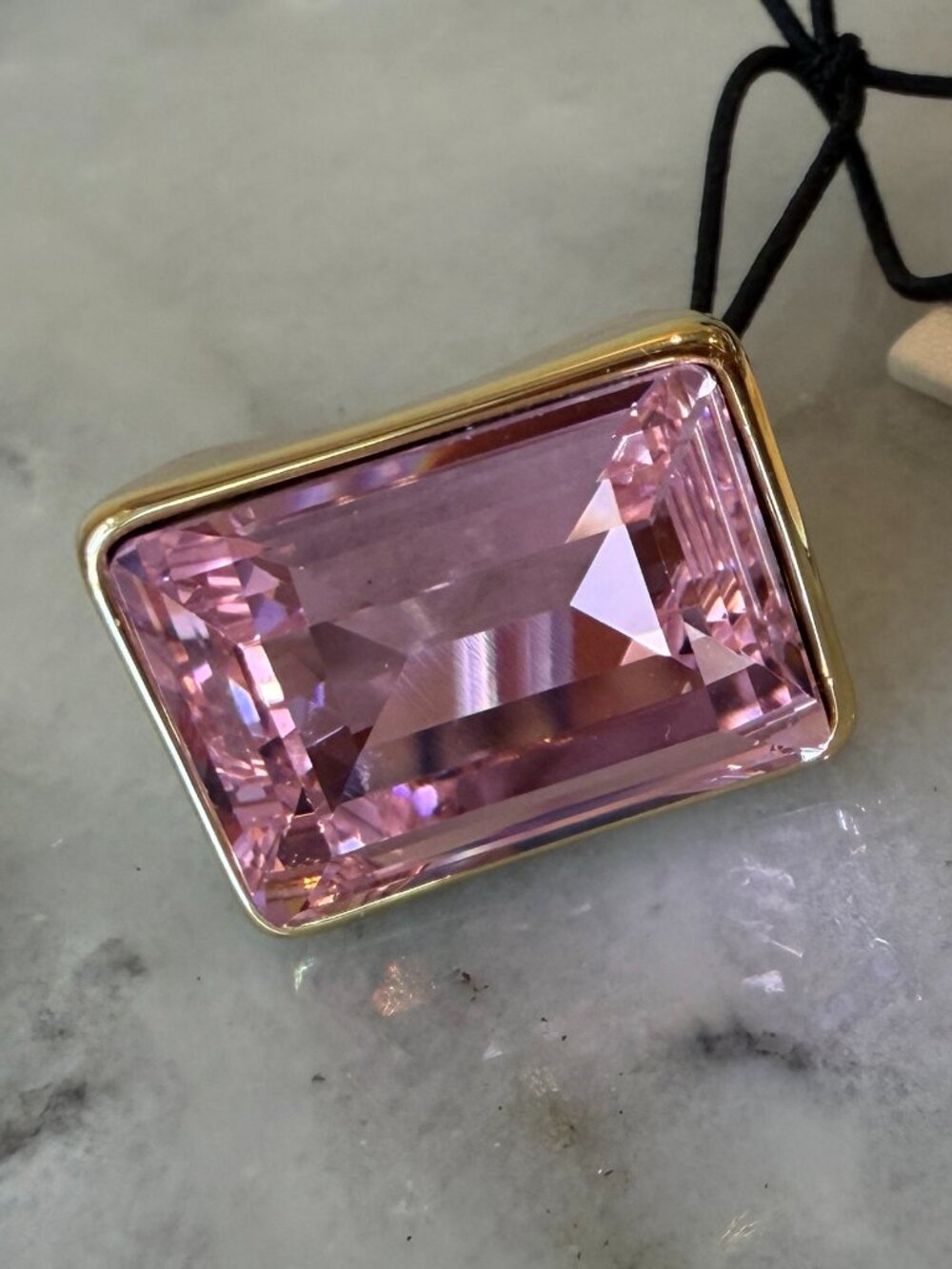 NWT Piper K 14K Gold Plate East-West Rectangular Pink Crystal Statement Ring - Picture 12 of 17